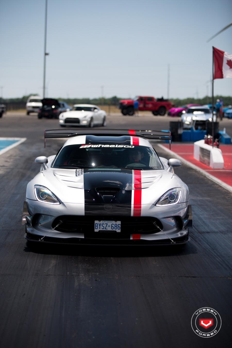  Dodge Viper ACR on Vossen Wheels (VPS-306) 2017 года  (фото 39 из 40)